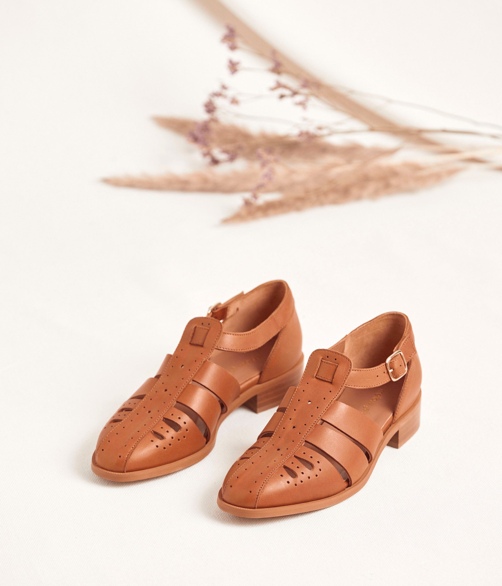 Derbies ajourées top