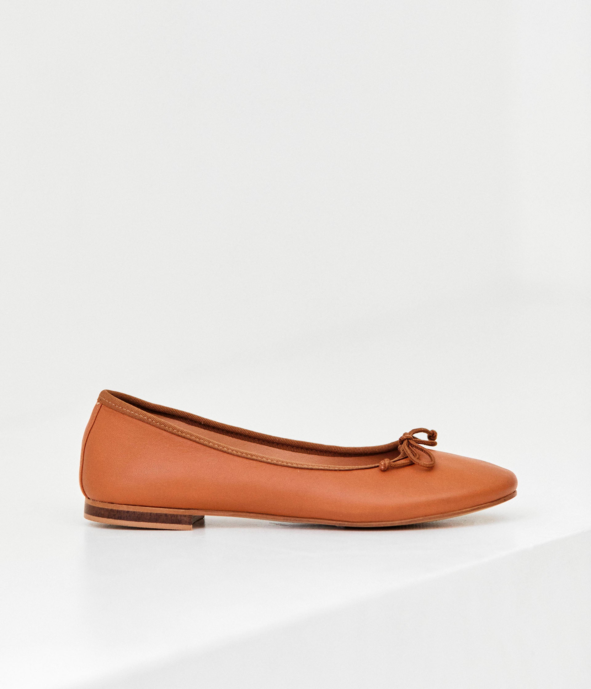 Ballerines camel on sale
