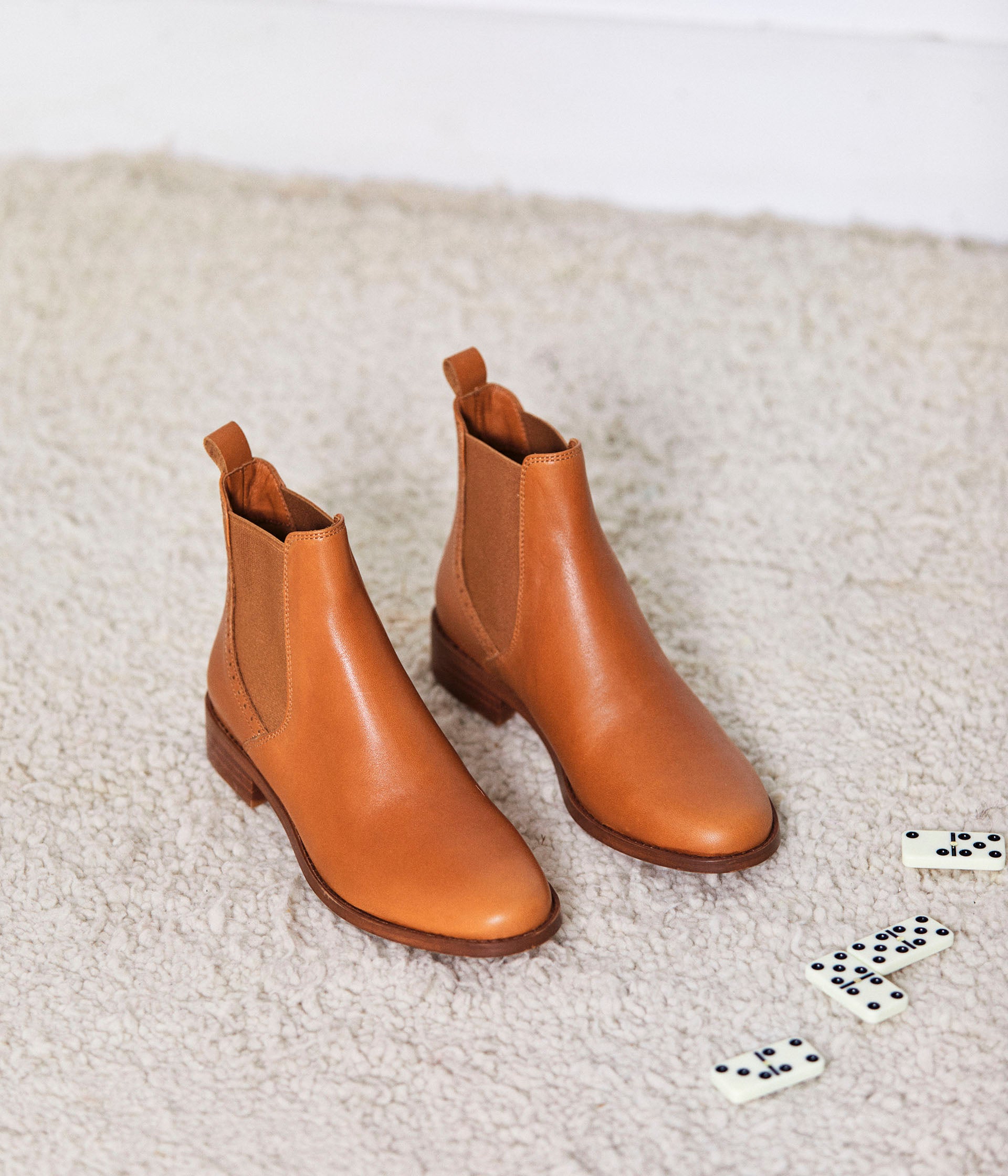 Bottes plates top camel femme