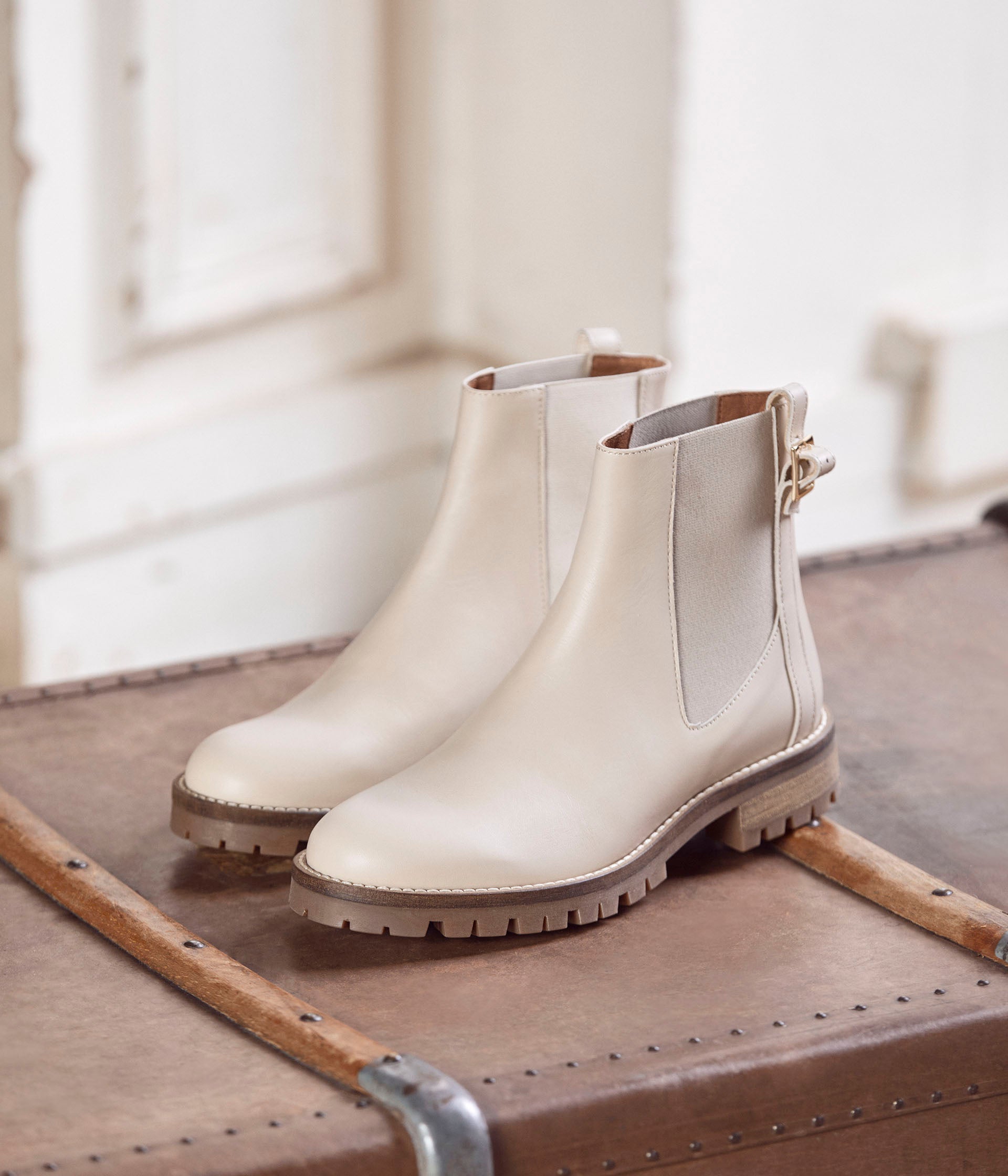 Boots cuir hot sale beige femme