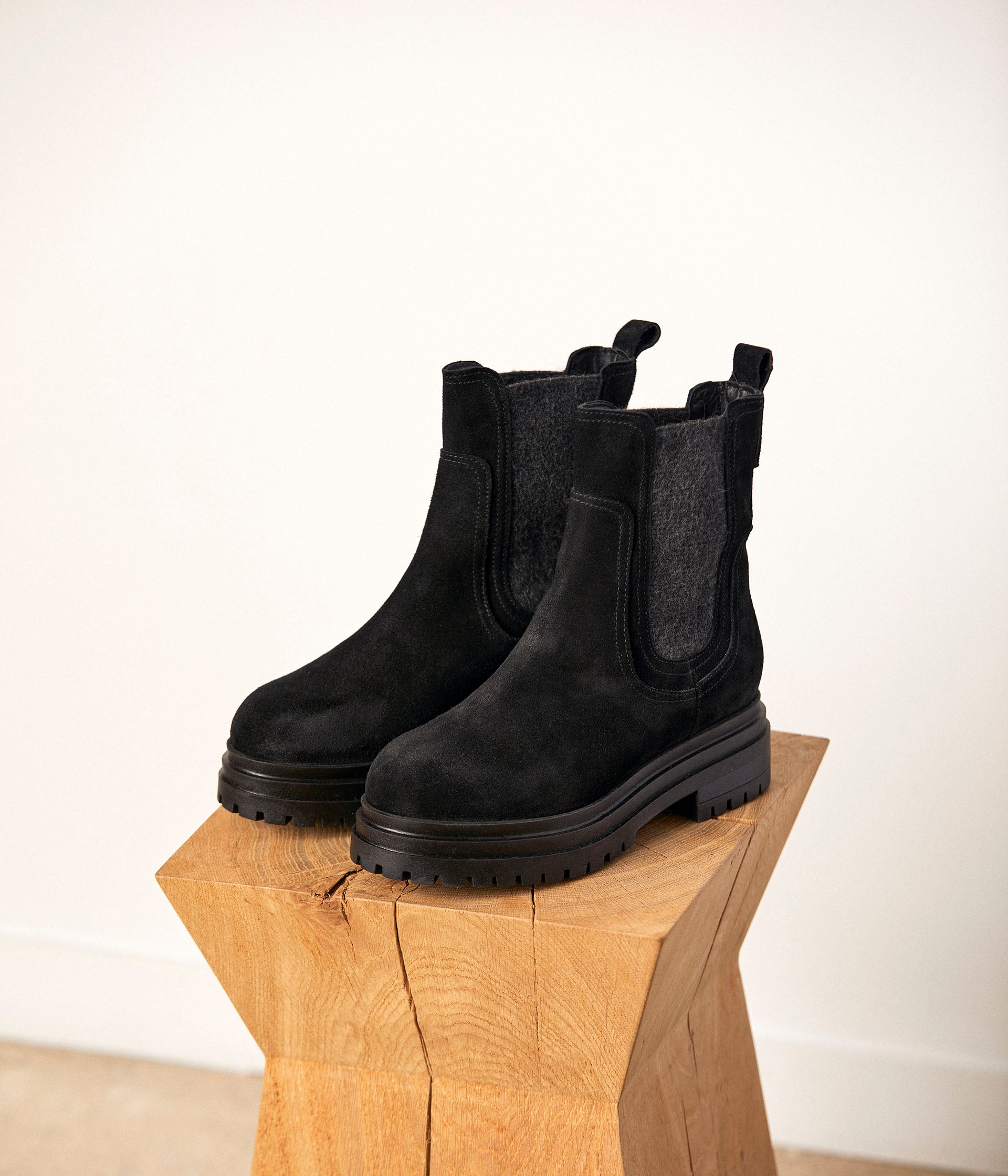 Chelsea boots noires Corane Boots Bottines Femme Mellow Yellow