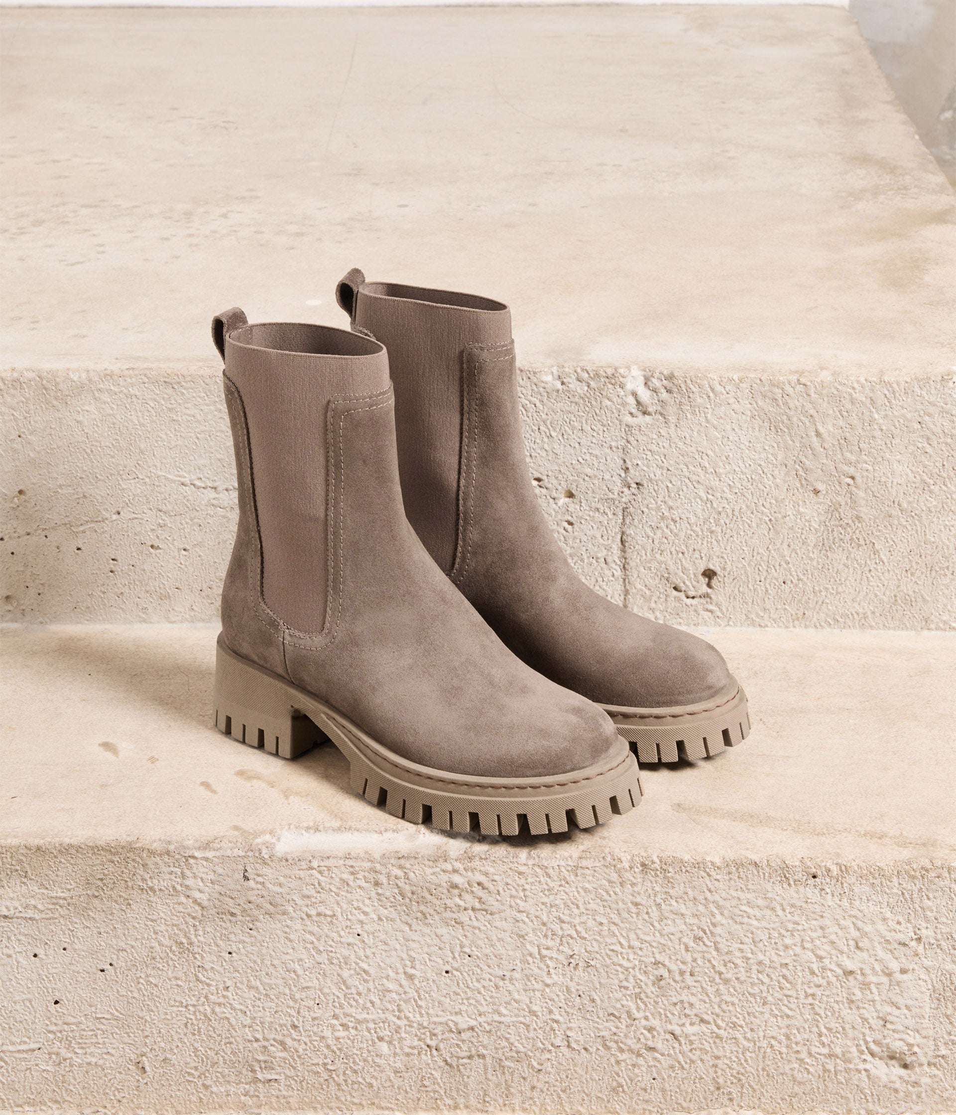 Chelsea boots taupe Vesper Boots Bottines Femme Mellow Yellow