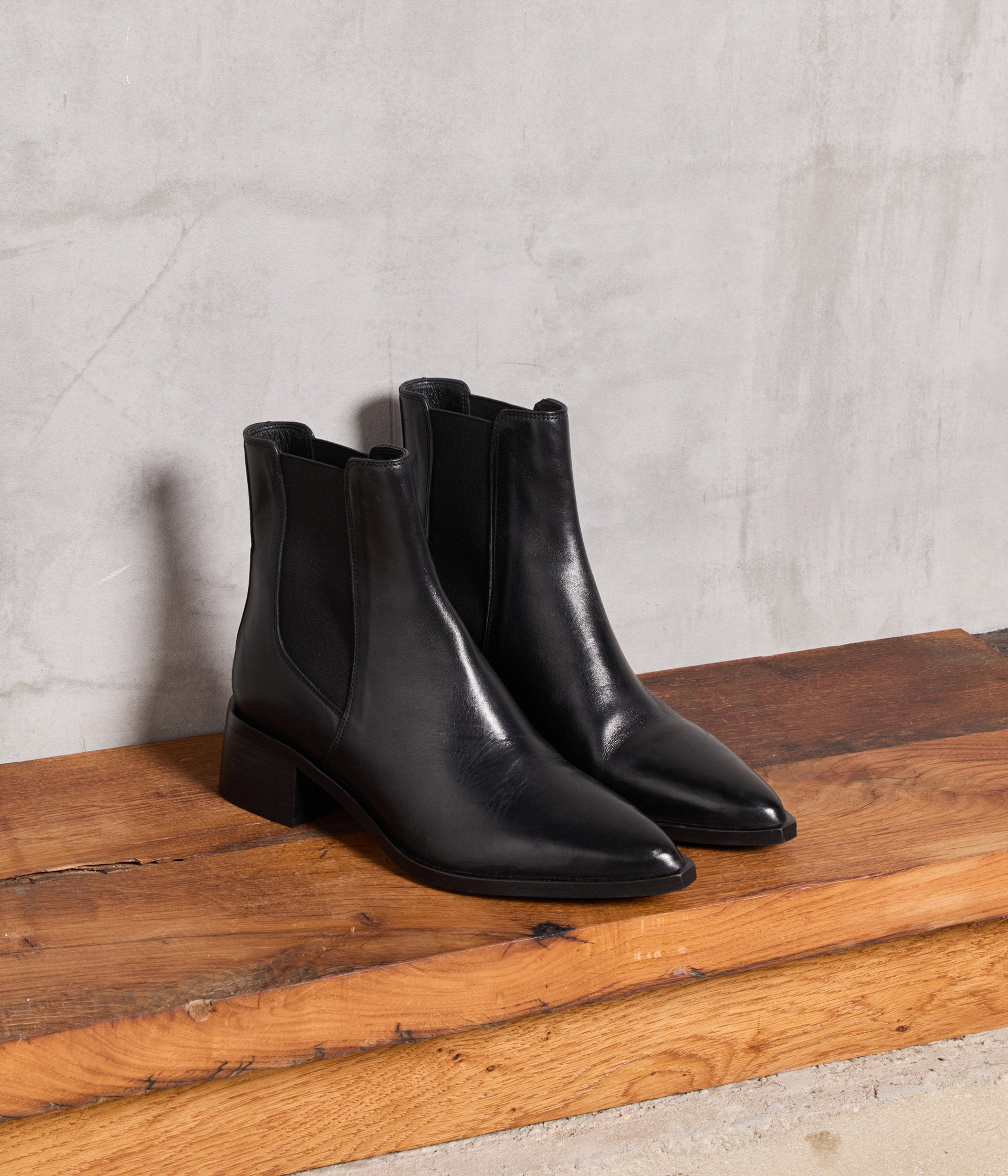 Boots noires pointues Luna