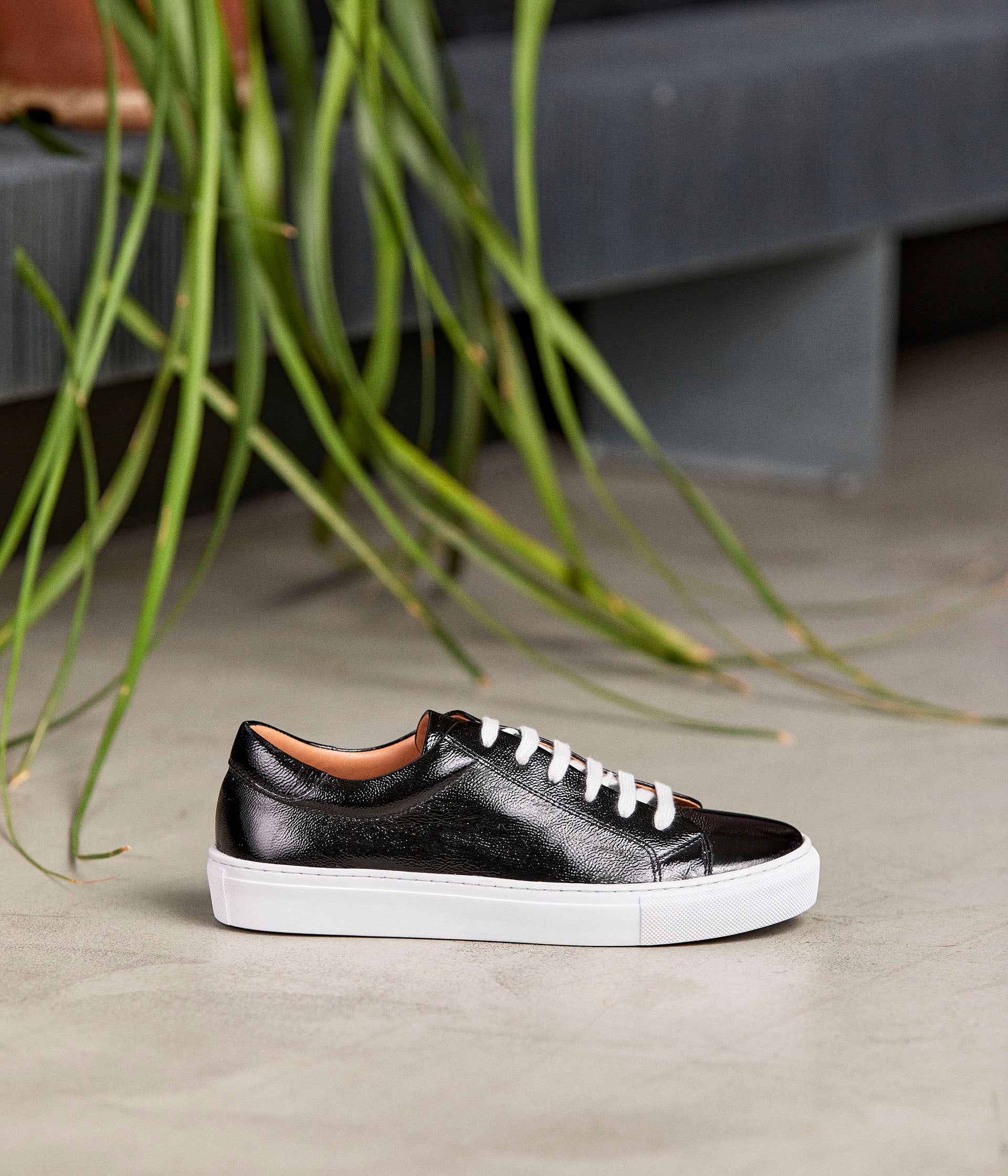 Mellow yellow sneakers online
