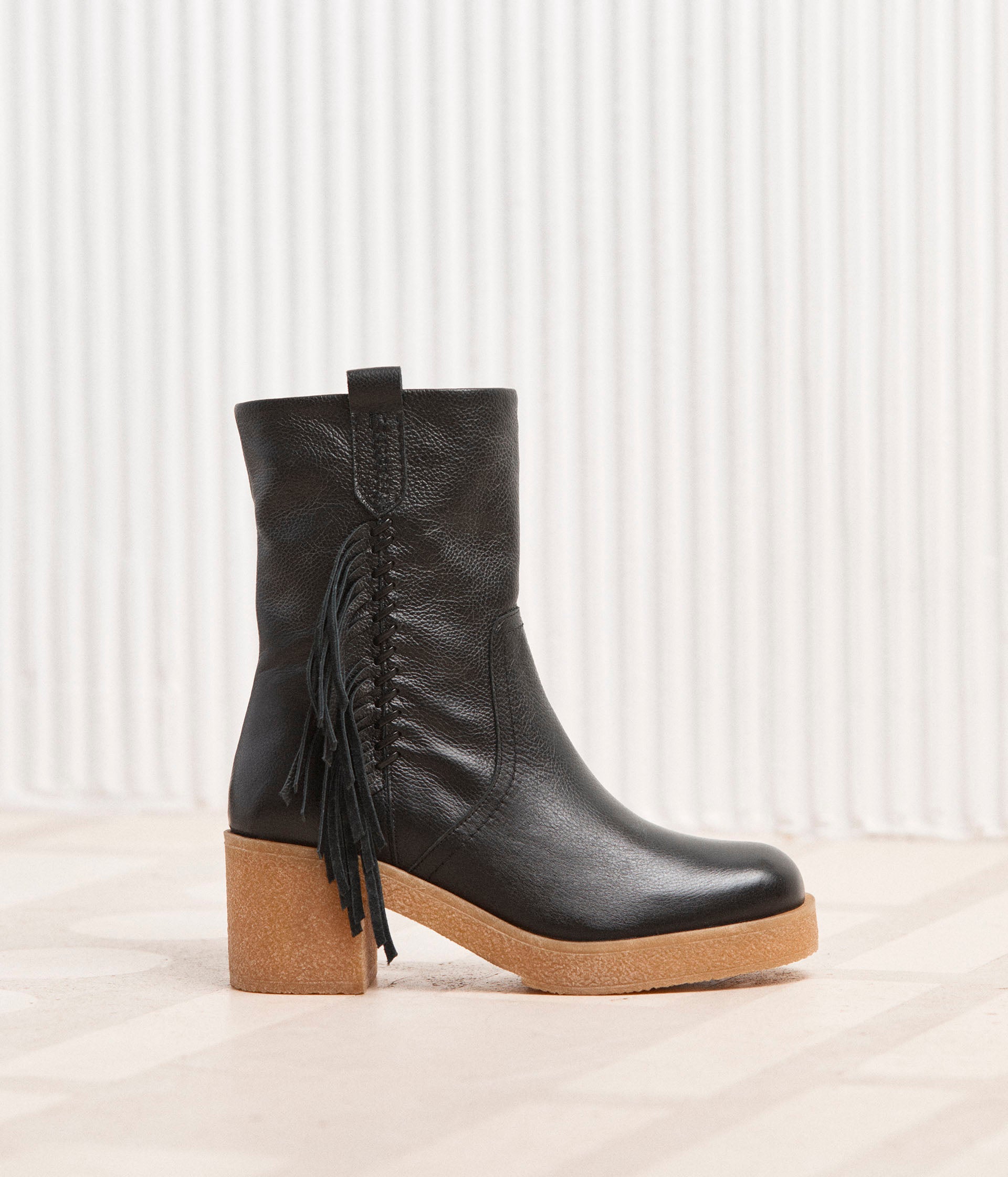 Boots a franges Imala Boots Bottines Femme Mellow Yellow