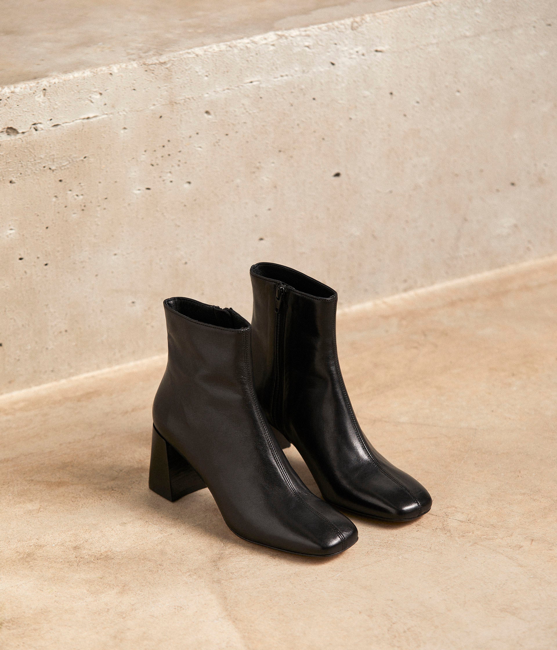 Low boots cuir noir femme best sale