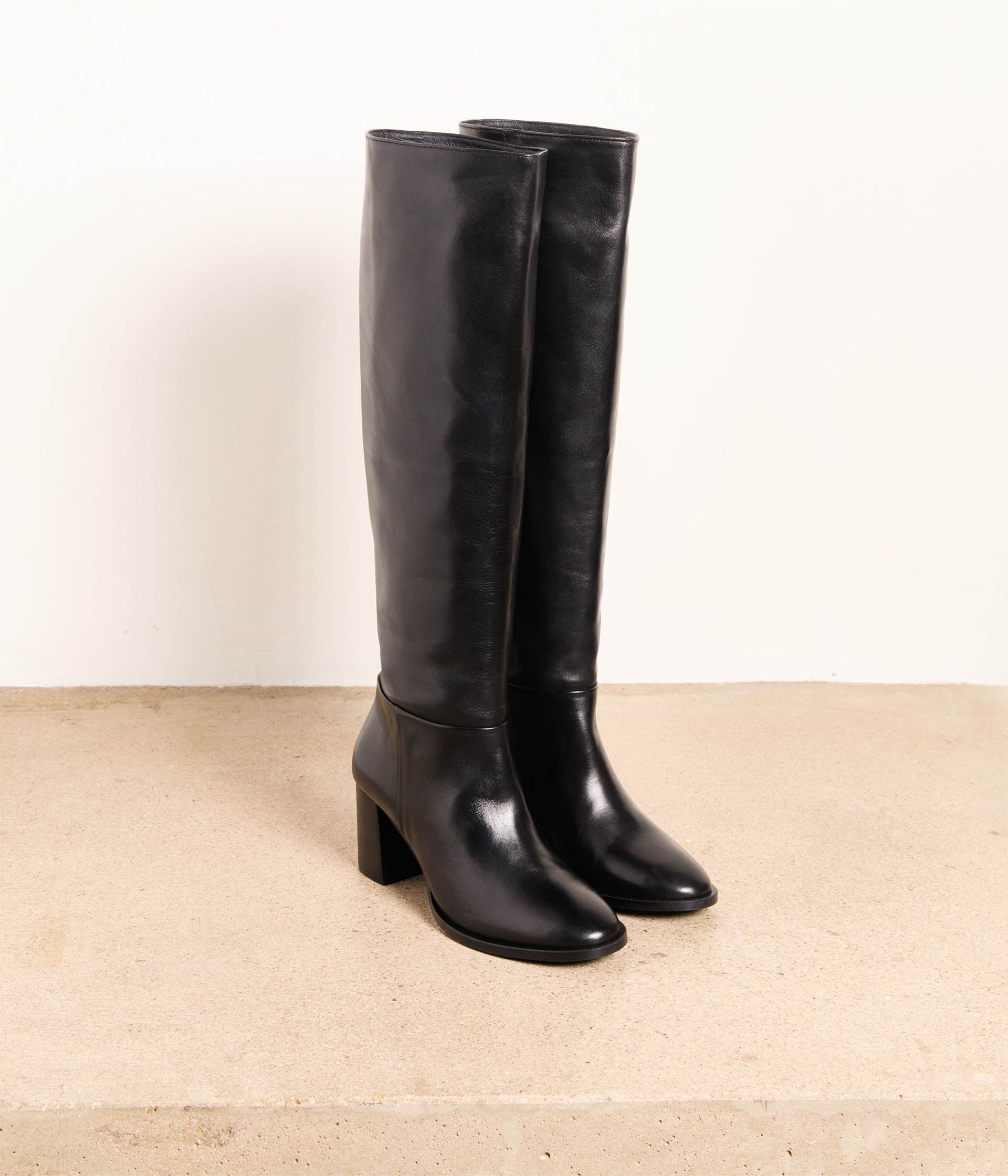 Cuissardes cuir noir Edwina Bottes Femme Mellow Yellow