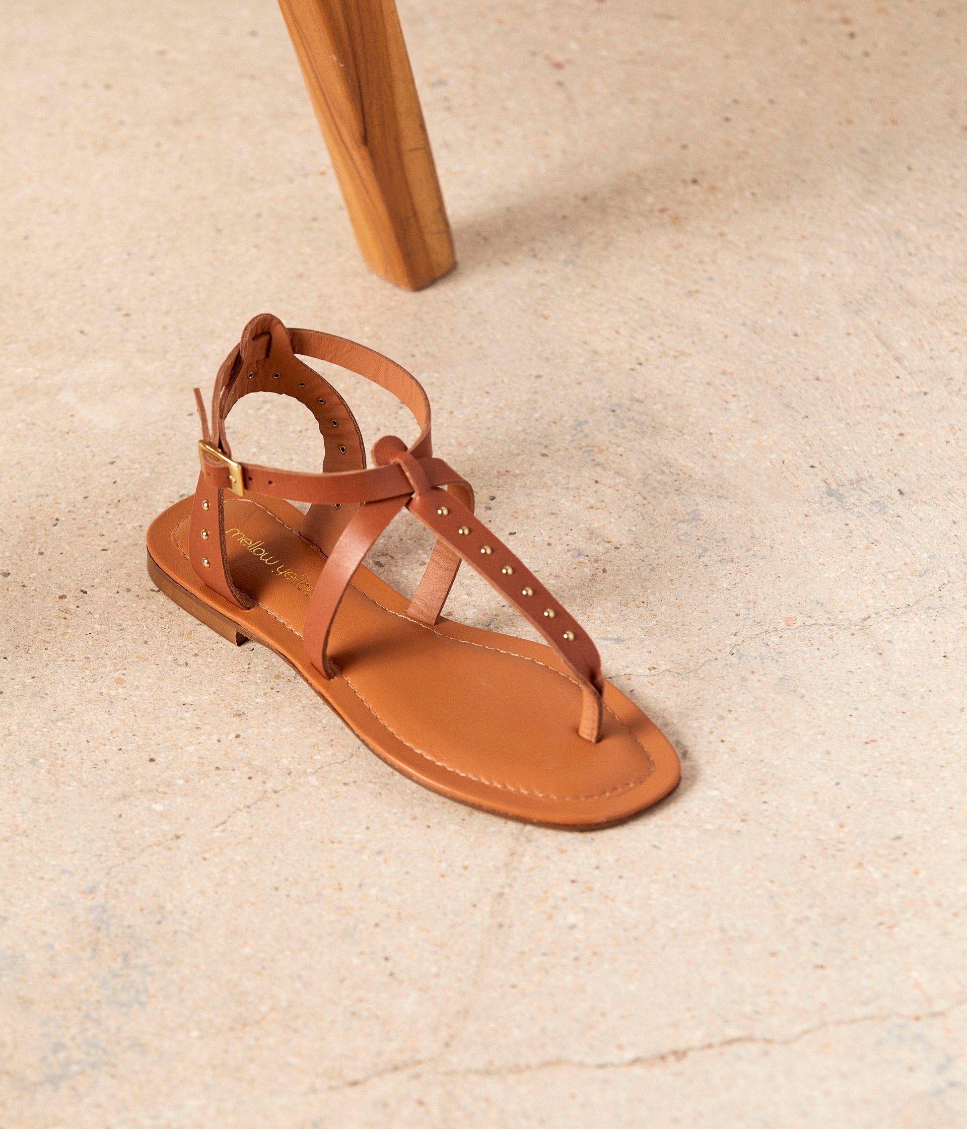 Sandales tongs Alice Sandales Femme Mellow Yellow