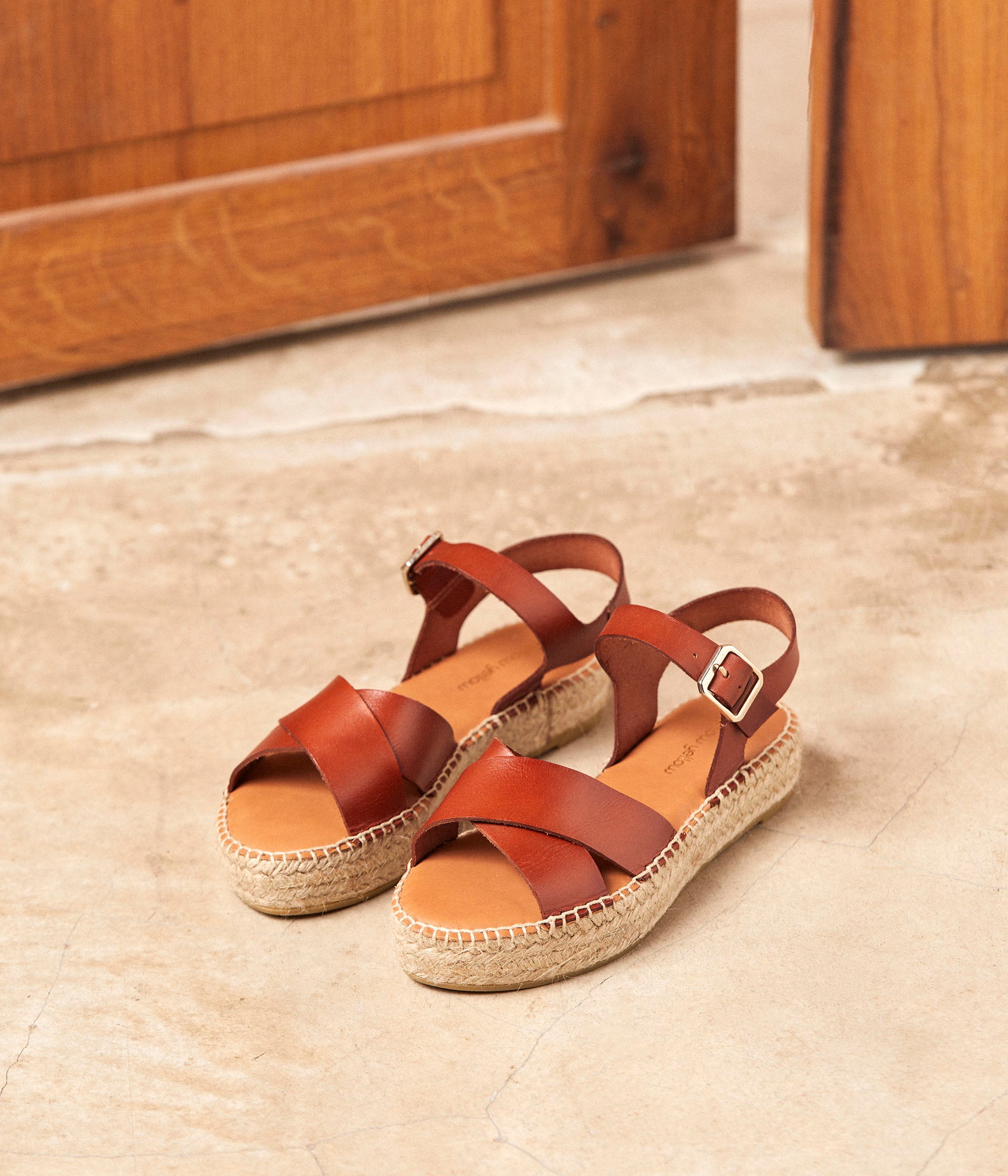 Espadrille cuir femme new arrivals