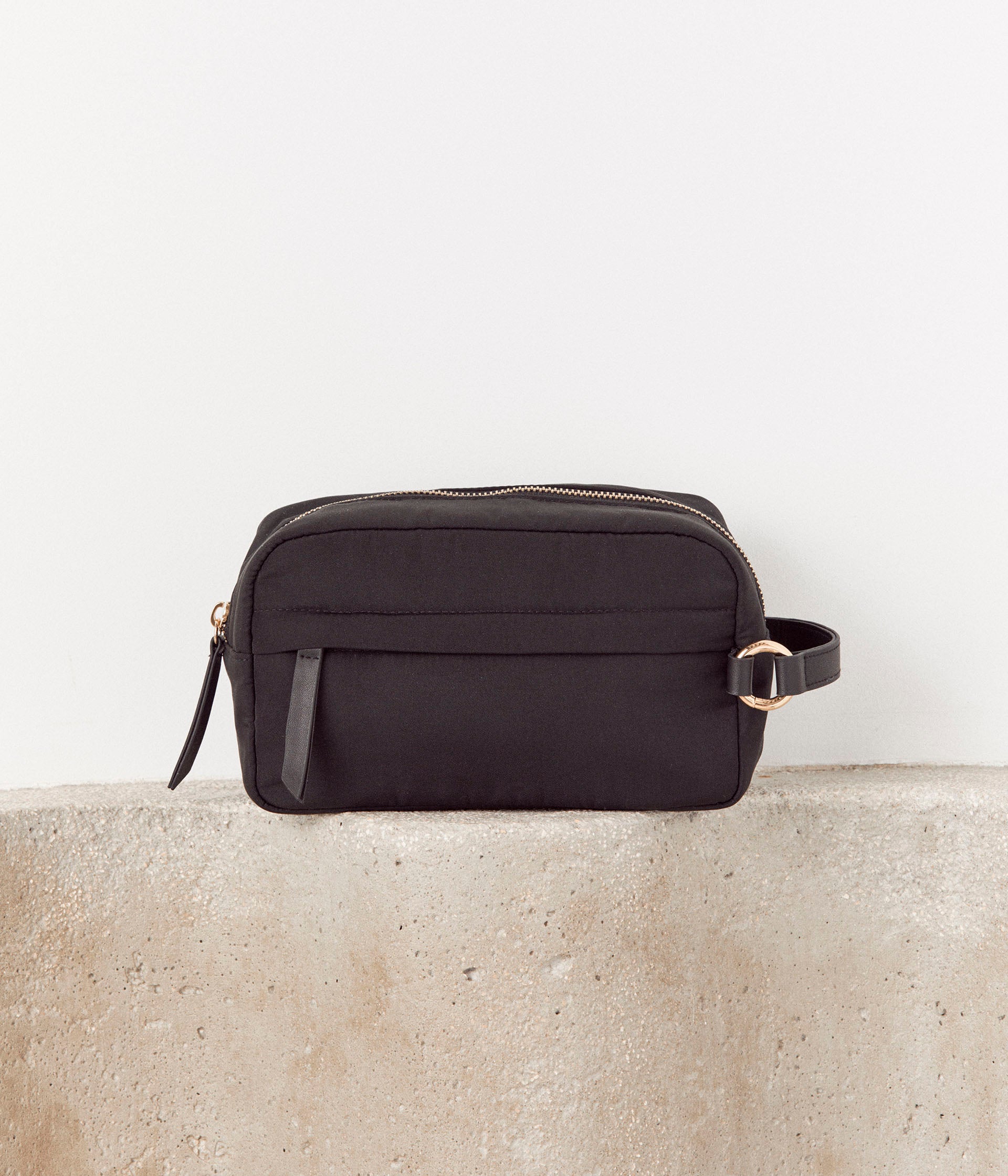 Pochette recyclee Henri Sacs Pochettes Maroquinerie Mellow Yellow